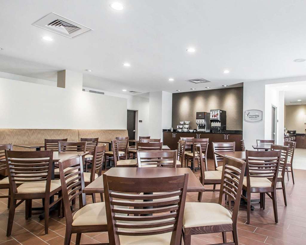 Sleep Inn & Suites Hannibal Restaurant photo